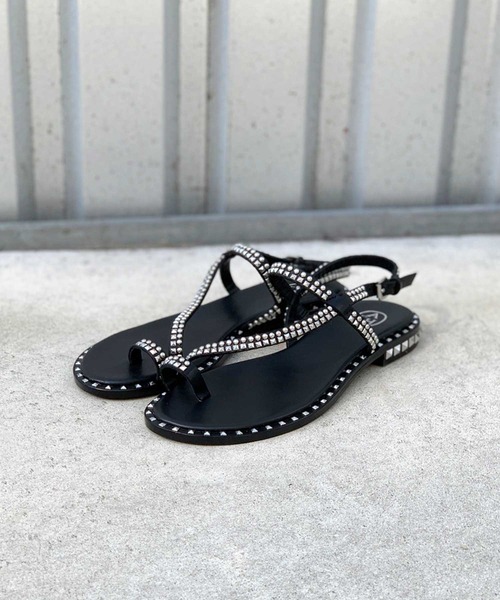 ASH（アッシュ）の「【PEARL】スタッズトングサンダル（サンダル・レディース・ブラック・35/36/37/38/39）」の4枚目の写真