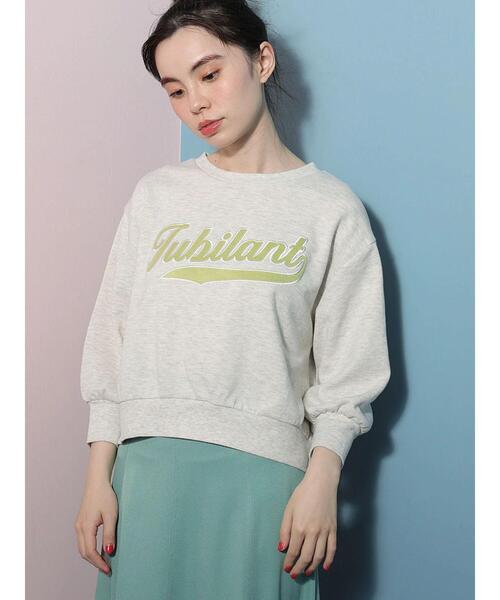 RAY CASSIN FAVORI(レイカズンフェバリ)の「・RAY CASSIN サテン刺繍ウラケプルオーバー(パーカー・レディース・オレンジ/ブラック/ホワイト系その他/グリーン・FREE)」の2枚目の写真