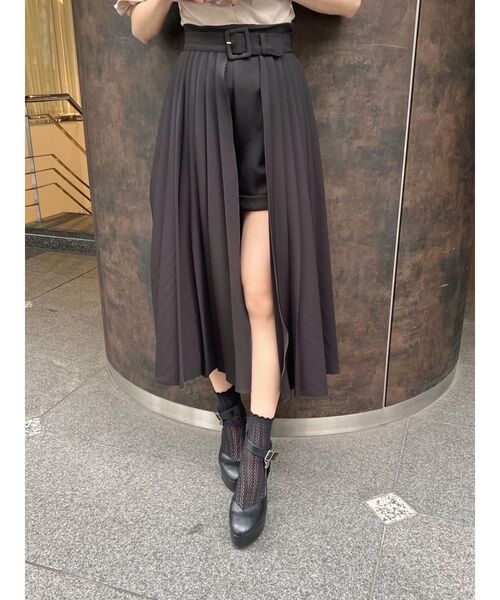 EATME(イートミー)の「プリーツラップ付きショートパンツ(その他パンツ・レディース・グレー/ブラック/その他1・SMALL/MEDIUM)」の9枚目の写真