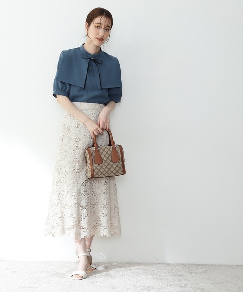 N.（N. Natural Beauty Basic）（エヌエヌナチュラルビューティーベーシック）の「◆襟付とろみ５分袖ブラウス（Tシャツ/カットソー・レディース・ブラック/ブルー/ホワイト・MEDIUM）」の7枚目の写真