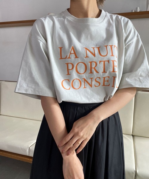 LOWRYS FARM（ローリーズファーム）の「ショートロゴＴシャツ　279735（Tシャツ/カットソー・レディース・アイボリー/オフホワイト/グレー/グリーン・FREE）」の3枚目の写真