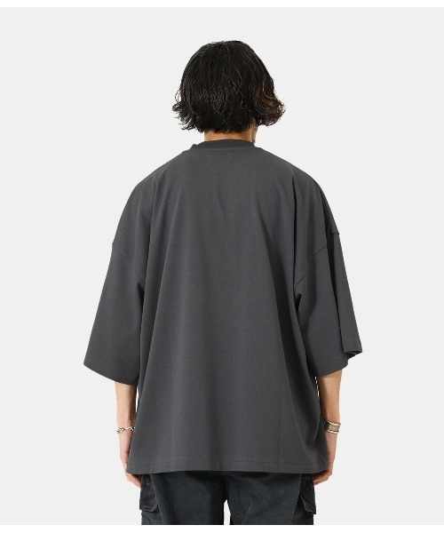 PORT BY ARK（ポートバイアーク）の「PORT BY ARK / ポートバイアーク：Henry neck SS T-shirt：PO11-T005[COR]（Tシャツ/カットソー・メンズ・オフホワイト/チャコール・2）」の21枚目の写真