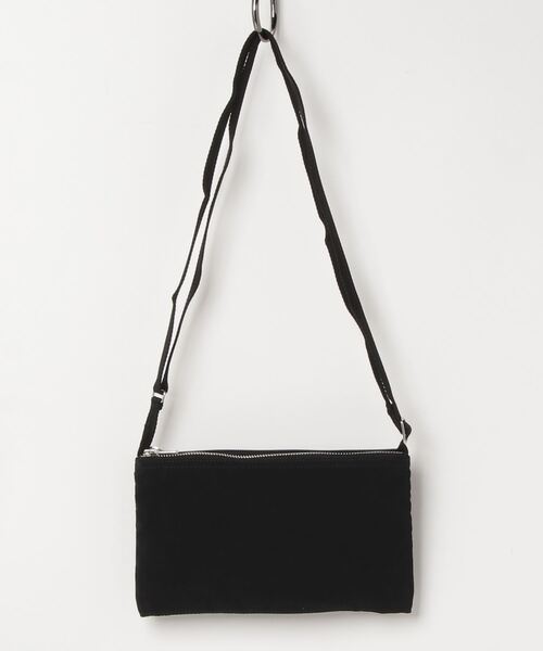 MASSIVE STORE（マッシブストア）の「【implres/インプレス】easy square shoulder bag イージースクエア ショルダー バッグ（ショルダーバッグ・メンズ・ブラック/グレー・FREE）」の2枚目の写真