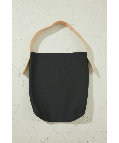 BLACK BY MOUSSY(ブラックバイマウジー)の「one shoulder tote bag(ワンショルダートートバック)(ショルダーバッグ・レディース・ブラック・FREE)」の15枚目の写真