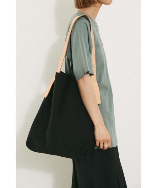 BLACK BY MOUSSY(ブラックバイマウジー)の「one shoulder tote bag(ワンショルダートートバック)(ショルダーバッグ・レディース・ブラック・FREE)」の11枚目の写真