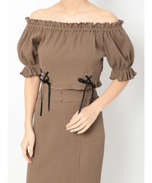 EATME（イートミー）の「FRONTレースアップオフショルリブTOP（セットアップ可能）（Tシャツ/カットソー・レディース・アイボリー/ブラック/ブラウン・FREE）」の5枚目の写真