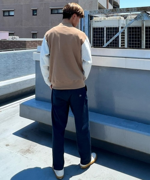 Champion(チャンピオン)の「CHAMPION/チャンピオン リバースウィーブ スウェットブルゾン バイカラー/ワンポイント Vネックトレーナー C3-W013(スウェット・メンズ・ブルー/グレー/ブラウン/カーキ・M/XL/L)」の12枚目の写真
