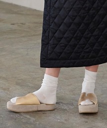 KOBE LETTUCE（コウベレタス）の「トーニング姿勢矯正スリッパ（ルームシューズ/スリッパ）」