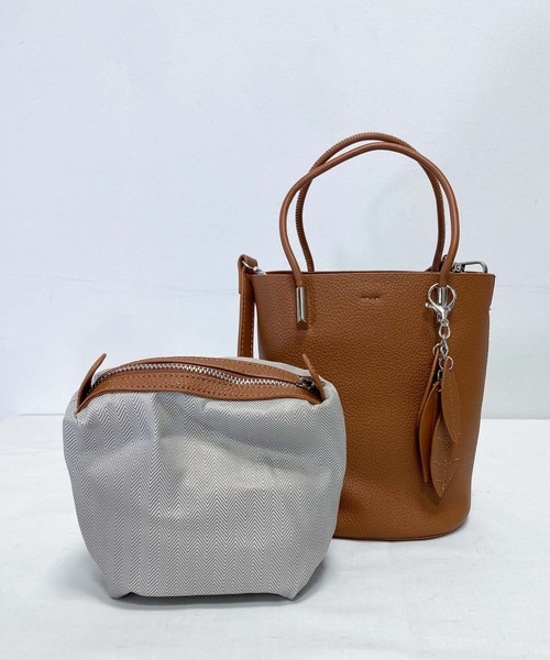 Munich（ミューニック）の「合成皮革バケットウィズリーフキー（ショルダーバッグ・レディース・ブラック/ブラウン・FREE）」の10枚目の写真