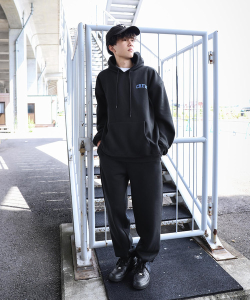 ZIP FIVE(ジップファイブ)の「【ZIP FIVE】【CREW】11o.z ロゴ刺繍オーバーサイズパーカー(パーカー・レディース・ブラック/ダークグリーン/ネイビー/アイボリー/杢グレー・MEDIUM/LARGE/X-LARGE)」の17枚目の写真