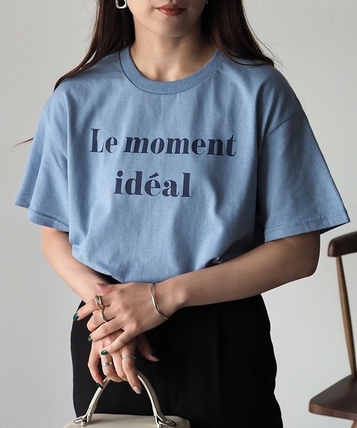 Riberry（リベリー）の「【GILDAN】Le moment ideal プリントTシャツ（Tシャツ/カットソー・レディース・オフホワイト/チャコールグレー/カーキ/ブルー/サックスブルー・MEDIUM）」の4枚目の写真