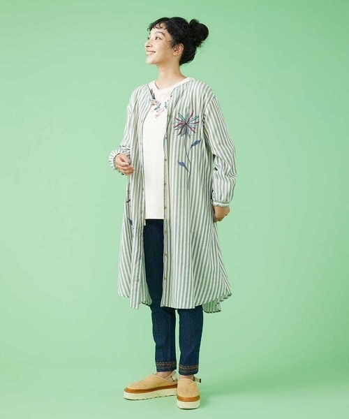 Jocomomola(ホコモモラ)の「ストレッチデニムパンツ(デニムパンツ・レディース・ネイビー/ブルー・42/40)」の8枚目の写真