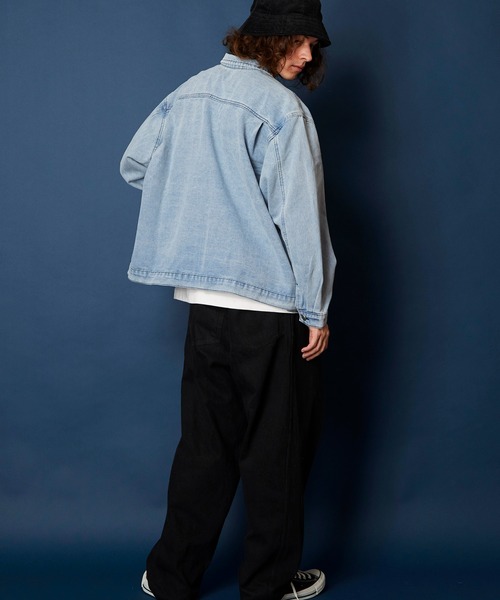 unrelaxing(アンリラクシング)の「オーバーサイズビッグシルエットデニムジャケット(デニムジャケット・メンズ・ライトブルー/ブラック/ブルー/スミクロ・FREE)」の21枚目の写真