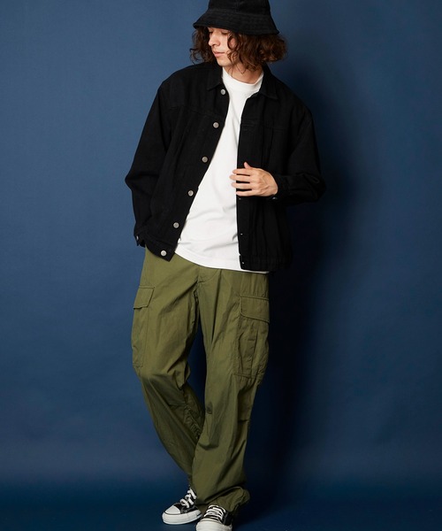 unrelaxing(アンリラクシング)の「オーバーサイズビッグシルエットデニムジャケット(デニムジャケット・メンズ・ライトブルー/ブラック/ブルー/スミクロ・FREE)」の20枚目の写真