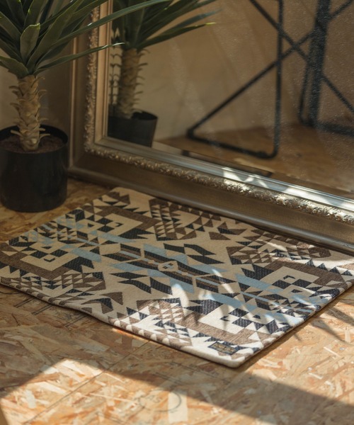 PENDLETON(ペンドルトン)の「【 PENDLETON / ペンドルトン 】 キッチンミドルマット KITCHEN SMALL MAT AAF(ラグ/マット・メンズ・ブラック/カーキ/アイボリー/ブラウン/ブラック系/ベージュ・FREE)」の4枚目の写真