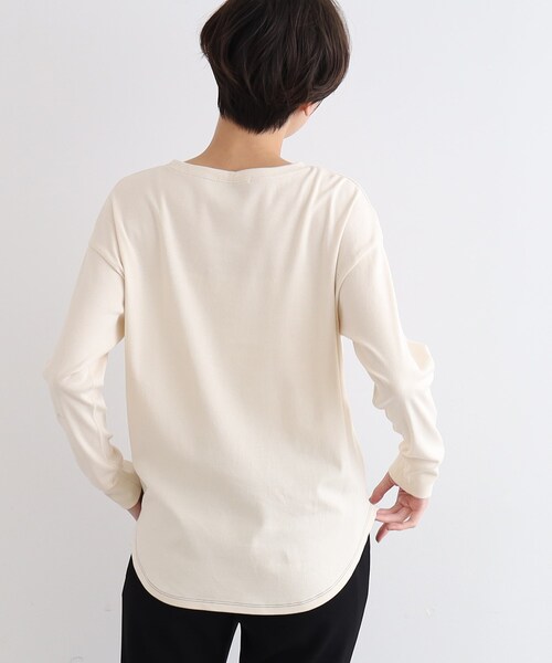 INDIVI(インディヴィ)の「【LIFE】オーガニックシンプルロングTシャツ(Tシャツ/カットソー・レディース・ナチュラル・38/12)」の10枚目の写真