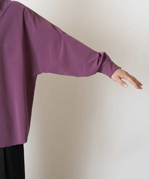a.v.v（アーヴェヴェ）の「ワンサイズフィットドルマンスリーブシャツ（シャツ/ブラウス・メンズ・モカ/グリーン/パープル/ライトブルー・53）」の9枚目の写真