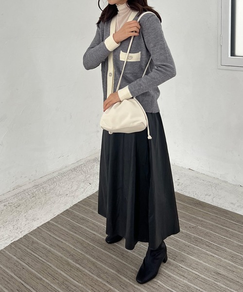 Lamoa（ラモア）の「Lamoa/フェイクレザー フレアスカート（スカート・レディース・ブラック/ブラウン/ベージュ・FREE）」の7枚目の写真