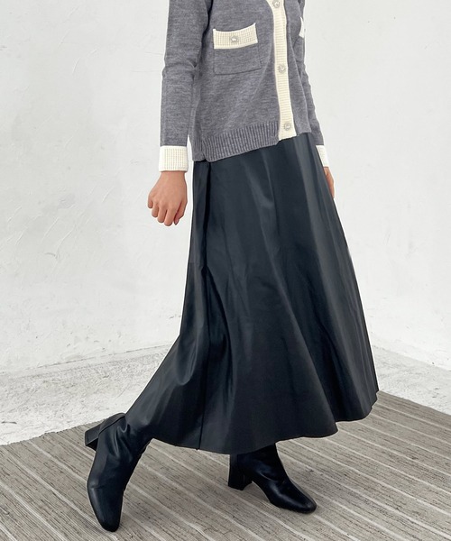 Lamoa（ラモア）の「Lamoa/フェイクレザー フレアスカート（スカート・レディース・ブラック/ブラウン/ベージュ・FREE）」の18枚目の写真