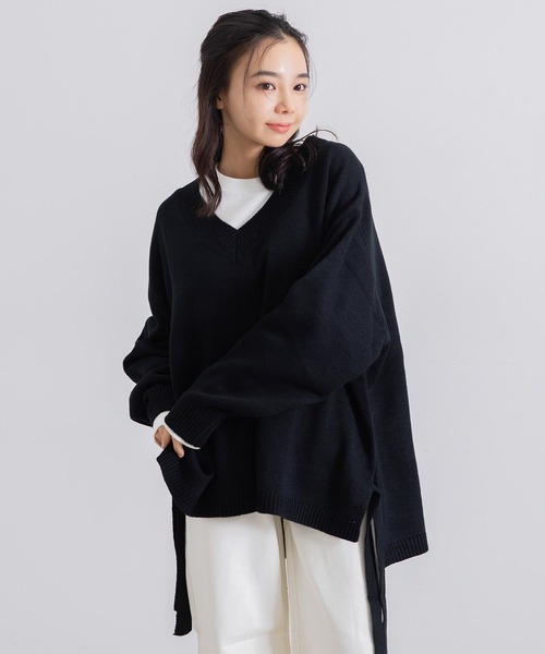 Dita Muaj.(ディータムアージュ)の「【ZOZO限定】Muaj. ルーズサイドデザインニット(ニット/セーター・レディース・ブラック/ブルー/シルバーグレー・FREE)」の13枚目の写真