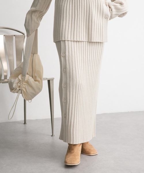 アシメスリットリブニットスカート