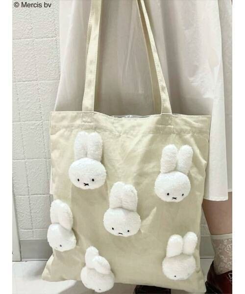 merry jenny（メリージェニー）の「もこもこmiffyトート（トートバッグ・レディース・ブラック/アイボリー・FREE）」の18枚目の写真