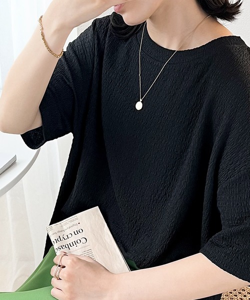 Java(ジャバ)の「《JaVa ジャバコラボ》大人仕様。ぽこぽこ素材のオーバーTee(Tシャツ/カットソー・レディース・グレイッシュベージュ/ブラック/アイボリー/グリーン系その他/イエロー・MEDIUM/X-LARGE/SMALL/LARGE)」の3枚目の写真