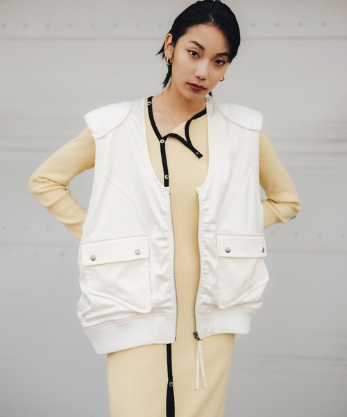 led.tokyo（レッドトウキョウ）の「【led.tokyo】スリットリブワンピース（ワンピース・レディース・ブラック/イエロー・FREE）」の7枚目の写真