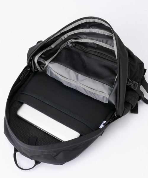 THE NORTH FACE（ザノースフェイス）の「THE NORTH FACE/ザ・ノース・フェイス バックパック ビッグショット 33L NM72301（バックパック/リュック・メンズ・ブラック/ブラック系その他/ブラック×レッド/ブラック×イエロー/ブラック×グレー・FREE）」の19枚目の写真