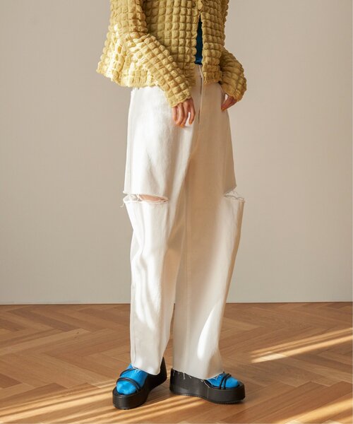 VENCEEXCHANGE（ヴァンスエクスチェンジ）の「サイドカットスリットストレートパンツ（デニムパンツ・レディース・スカイブルー/ホワイト/ブラック/ブルー・M/S）」の11枚目の写真