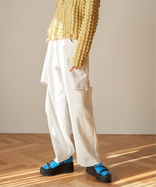 VENCEEXCHANGE（ヴァンスエクスチェンジ）の「サイドカットスリットストレートパンツ（デニムパンツ・レディース・スカイブルー/ホワイト/ブラック/ブルー・M/S）」の13枚目の写真