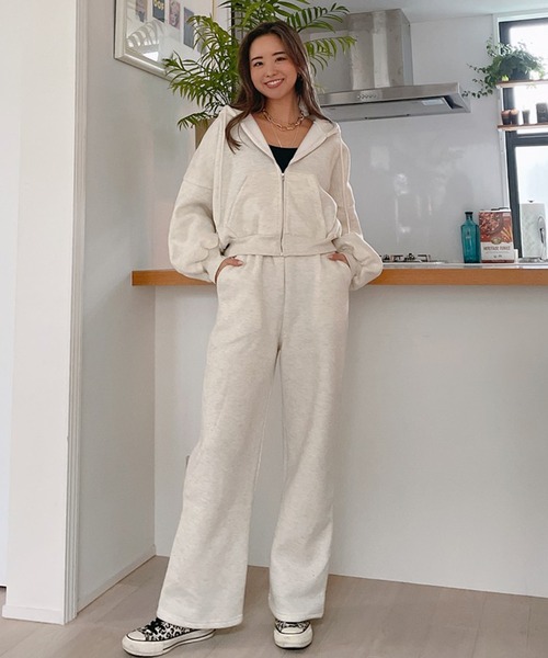 Vicente（ヴィセンテ）の「Brushed back sweat setup（セットアップ・レディース・ブラック/アイボリー・FREE）」の14枚目の写真