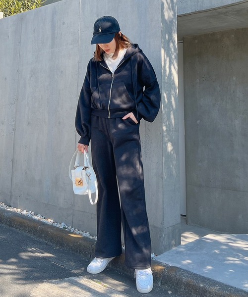 Vicente（ヴィセンテ）の「Brushed back sweat setup（セットアップ・レディース・ブラック/アイボリー・FREE）」の18枚目の写真