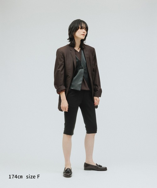 M TO R（ムウトアール）の「［TOPS］FAUX LEATHER CROPPED DESIGN VEST（ベスト・レディース・ブラック・FREE）」の17枚目の写真