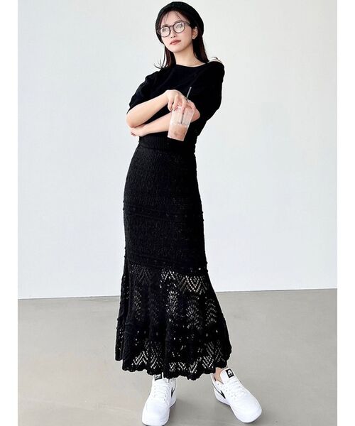 RESEXXY(リゼクシー)の「ミニ裏毛クロップドトップス【セットアップ着用可能】(スウェット・レディース・ブラック/ホワイト/グレー・FREE)」の12枚目の写真