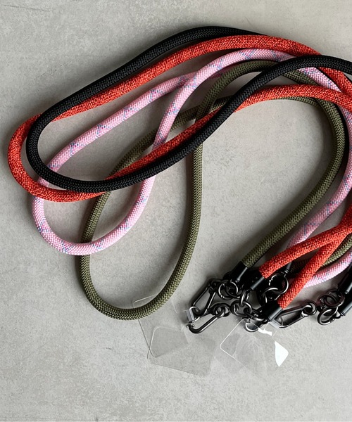 CPCM(シーピーシーエム)の「太コードスマホショルダー(スマホグッズ・レディース・カーキ/オレンジ/ブラック/ピンク・FREE)」の8枚目の写真