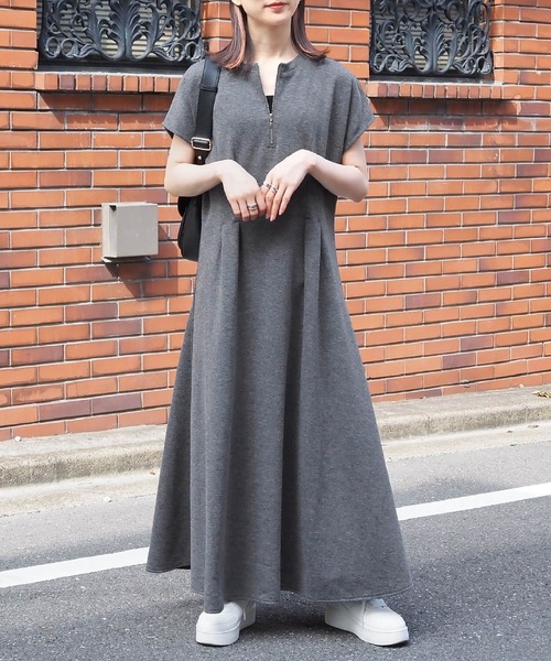 tiptop(ティップトップ)の「スムースタック裾フレアフレンチワンピース(ワンピース・レディース・ブラック/グレー/ダークグレー/ブラック系その他・FREE/L)」の18枚目の写真