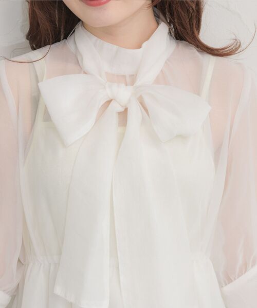 ems excite（エムズエキサイト）の「シアーボウタイOP（ワンピース・レディース・ホワイト/ブラック/グリーン・FREE）」の14枚目の写真