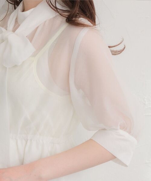 ems excite（エムズエキサイト）の「シアーボウタイOP（ワンピース・レディース・ホワイト/ブラック/グリーン・FREE）」の15枚目の写真