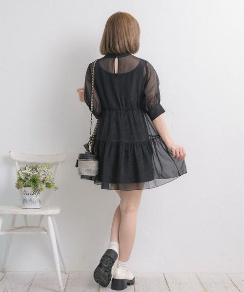 ems excite（エムズエキサイト）の「シアーボウタイOP（ワンピース・レディース・ホワイト/ブラック/グリーン・FREE）」の20枚目の写真