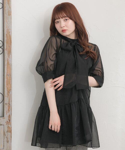 ems excite（エムズエキサイト）の「シアーボウタイOP（ワンピース・レディース・ホワイト/ブラック/グリーン・FREE）」の6枚目の写真