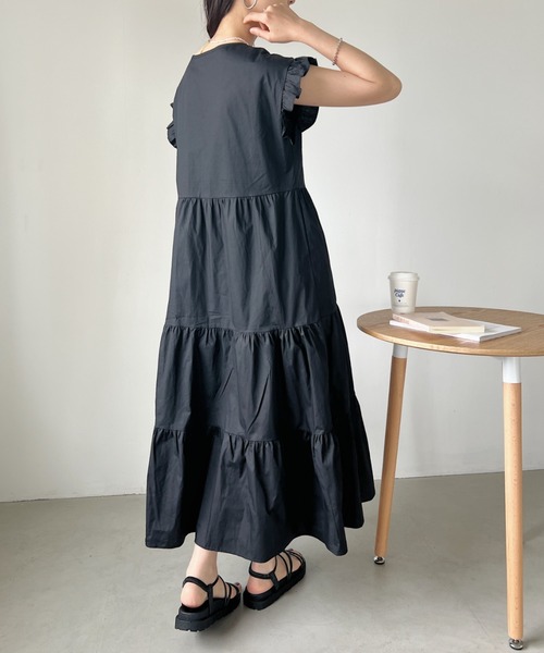 CLEA（クレア）の「キーネックリボン ギャザーティアードワンピース（ワンピース・レディース・ブラック/ホワイト/グリーン・FREE）」の10枚目の写真