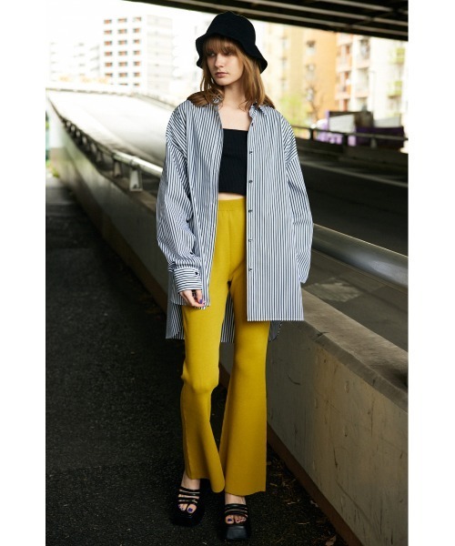 SLY（スライ）の「LOOSE OVER ARMSLIT STRIPE SH ルーズ オーバーサイズ アームスリット ストライプ シャツ ビッグサイズ（シャツ/ブラウス・レディース・ブルー系その他/ブラック系その他2・FREE）」の11枚目の写真