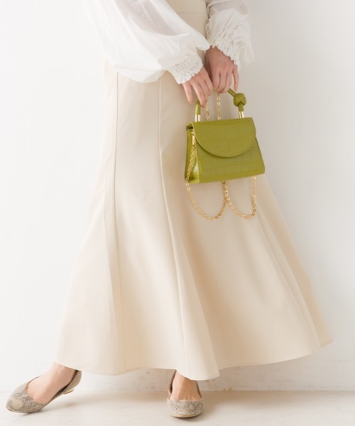 OMNES(オムネス)の「エステルリネンライクロングフレアスカート(スカート・レディース・ブラック/カーキ/アイボリー/グレイッシュベージュ・FREE)」の10枚目の写真