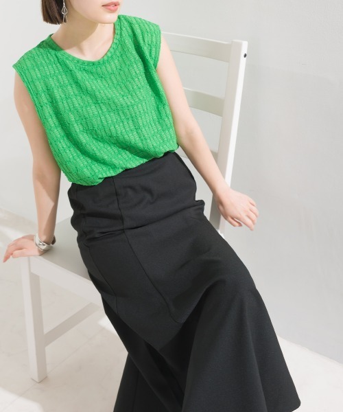 OMNES(オムネス)の「エステルリネンライクロングフレアスカート(スカート・レディース・ブラック/カーキ/アイボリー/グレイッシュベージュ・FREE)」の22枚目の写真