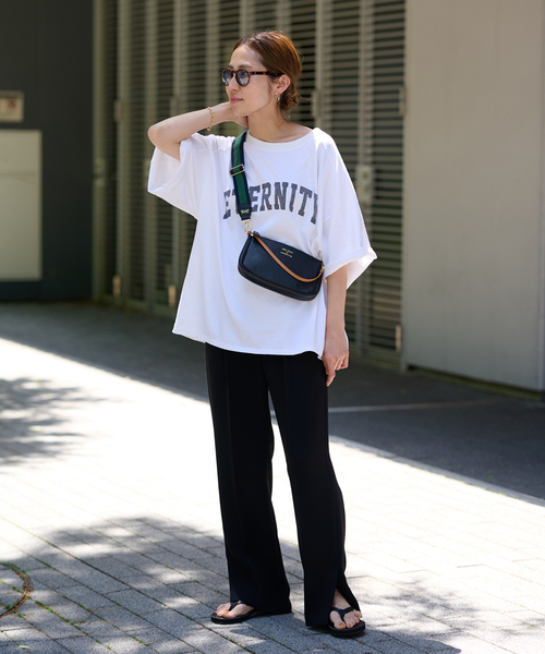 FRAMeWORK(フレームワーク)の「≪追加≫【YOUNG&OLSEN/ヤングアンドオルセン】別注ストラップ付き2WAYポーチ(ショルダーバッグ・レディース・ブラック/ホワイト・FREE)」の3枚目の写真