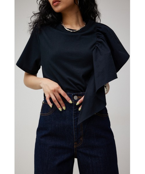 AZUL by moussy（アズールバイマウジー）の「SIDE RUFFLE ASYMMETRY