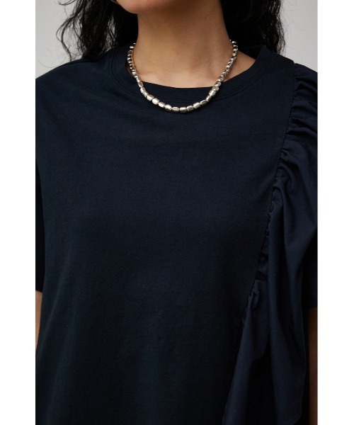 AZUL by moussy（アズールバイマウジー）の「SIDE RUFFLE ASYMMETRY TOPS/サイドラッフルアシンメトリートップス（Tシャツ/カットソー・レディース・ライトブルー/ブラック/オフホワイト・SMALL/MEDIUM）」の19枚目の写真