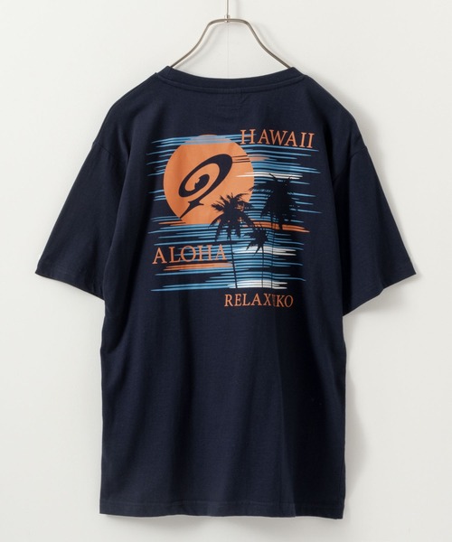 Mac-House（マックハウス）の「PIKO ピコ プリントTシャツ サンセット柄（Tシャツ/カットソー・メンズ・ホワイト/サックスブルー/ネイビー・M/L/XL）」の2枚目の写真