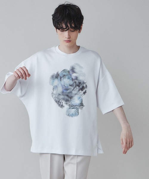 LUCY（ルーシー）の「LUCY/トロミ フラワーモチーフドルマンT（T